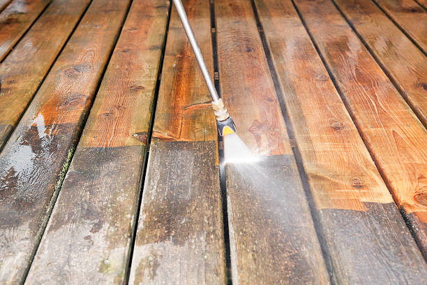 Why Choose Our Certified Pressure Washing Experts for Your Project Needs in Glendora, CA?